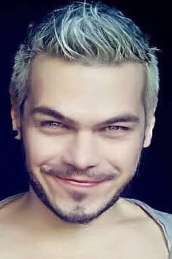 Henrique Mello