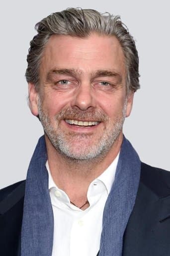 レイ・スティーヴンソン