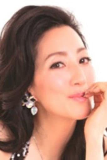 鶴田さやか