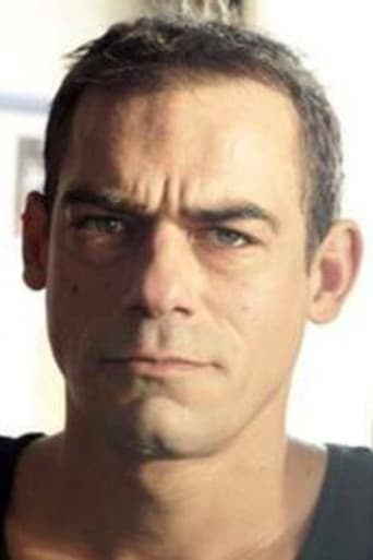 Carlos López