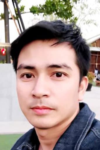 Aon Ratiphong Phumalee