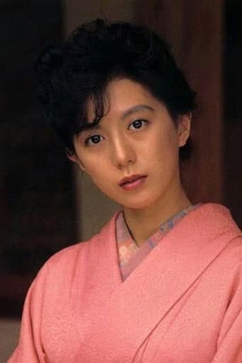 小林ひとみ