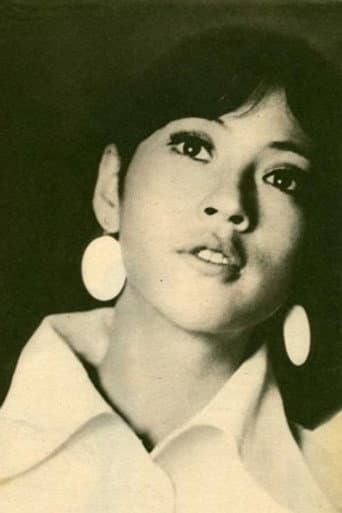 集三枝子