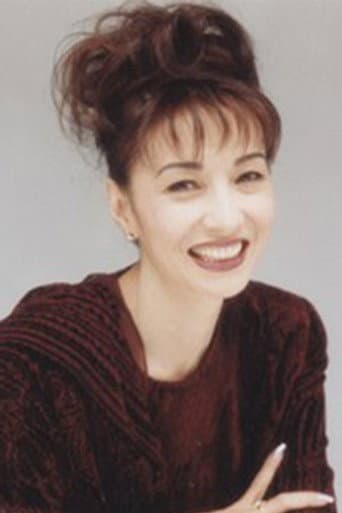 中山麻理