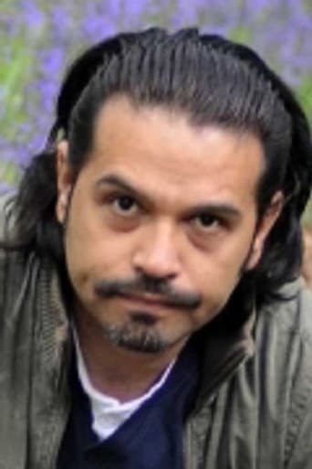 Улугбек Хамраев