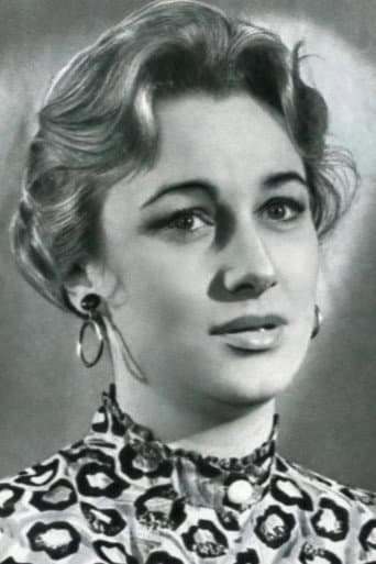 Людмила Любимова